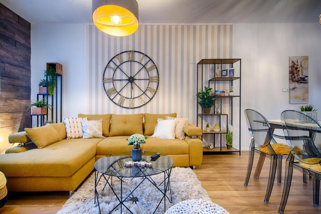 Apartments Dubra Komiža Eksteriør bilde