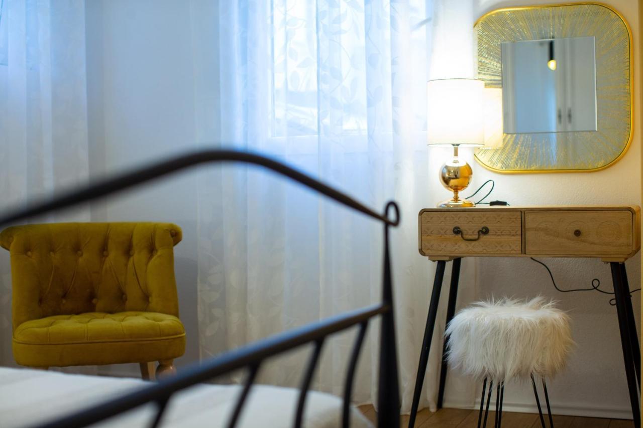 Apartments Dubra Komiža Eksteriør bilde