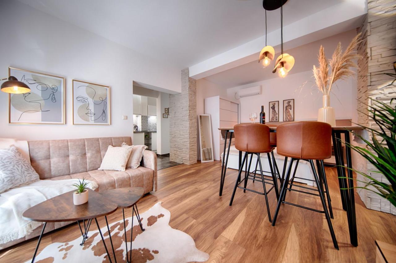 Apartments Dubra Komiža Eksteriør bilde